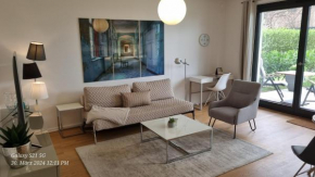 LUXI luxuriöses Appartement mit Terrasse und Garten mitten in Berlin